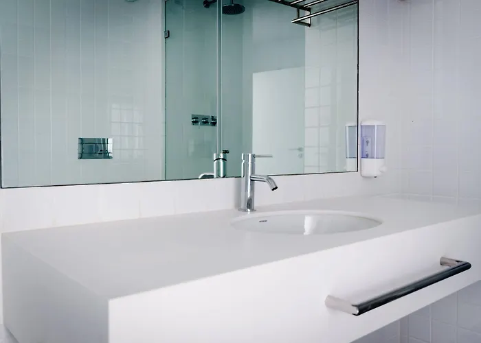 Serviced - Liberdade 4*